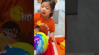 Emma and Kate Paint Pumpkins!