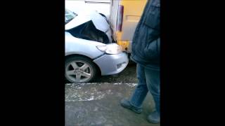 ДТП на Телегина: неадекватный водитель Toyota Corolla скрылся