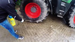 Landmaschinen und Trecker einfach waschen mit KOPP 2002