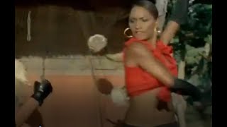 Black villainess vs White heroine fight scene