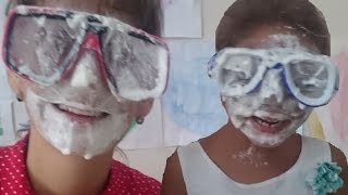 Yoğurt içinde kinder joy aramaca , Hediyeli Eğlenceli çocuk videosu