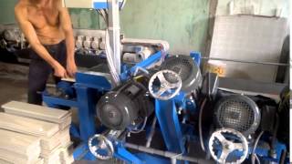 Máy mài gạch len chân tường 0942796677