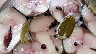 Малосольная скумбрия в домашних условиях