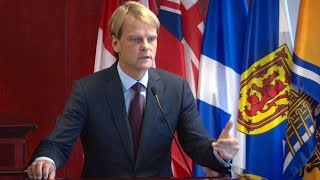 Conservative government aims to resettle 10,000 Syrian refugees by September 2016