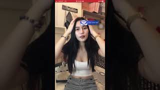 Very sexy tease! Pinay-pay