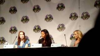 Felicia Day, Kristy Swanson, Julie Benz, Charisma Carpenter DragonCon 2009 Friday 5