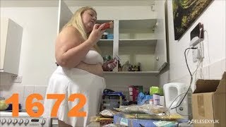 ADELESEXYUK SORTING OUT MY FOOD CUPBOARD