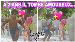 À 2 ANS IL TOMBE AMOUREUX À LA PISCINE...?