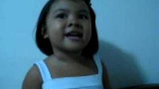 Mavie_T: Twinkle, Twinkle in Spanish