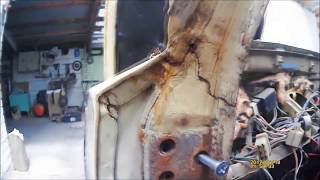 Оторвало стойки лобового стекла ВАЗ 2106