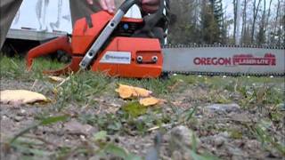 Husqvarna 365 special chainsaw 365 SP cold start.