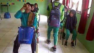 video lucu parodi bus anak sekolah..SMA N 4 T. Utara