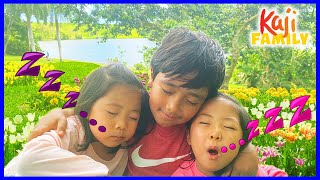 Ryan visits the Garden with his sisters!!