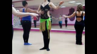 Bellydance for beginners. Chest (moving down). Танец живота для начинающих, удары грудью вниз