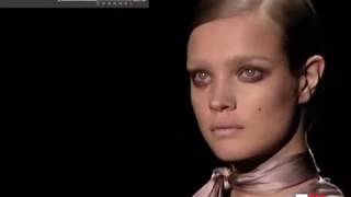 "Gucci" Autumn Winter 2003 2004 Milan 3 of 3 Pret a Porter Woman by FashionChannel