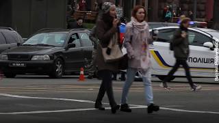 Реакция на российский флаг в Украине