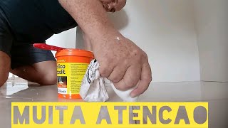 Rejunando com Rejunte Acrilico Quartzolit