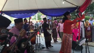 CINTA KRISTAL by Rahim Maarof feat KOMBO RISDA