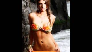 83 mujeres bellas
