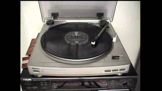 Mrs Mills Music Hall Party Selection 1/2