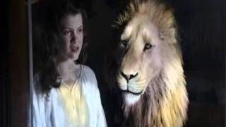 Narnia -  Aslan and Lucy - Mirror