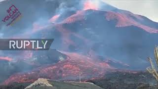 Spain: Columns of smoke and streams of lava seen as La Palma volcano eruption continues