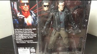 NECA T-800 Tanker Truck Pursuit (Terminator Series 3) Figure Review