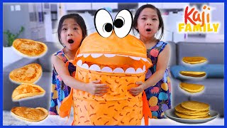 Pancake Monster Game with Emma and Kate!!