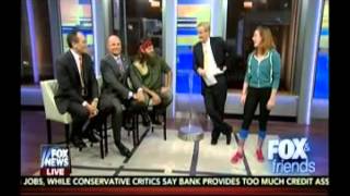 Fox News Asks Panel Of Men If Girls Should Wear Leggings