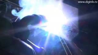 屋外作業が楽なノンガス100V/200V兼用 半自動溶接機 : DigInfo