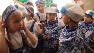 ГАЛСТУК - БАБОЧКА С ГЖЕЛЬСКОЙ РОСПИСЬЮ
