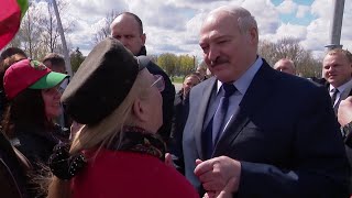 Лукашенко: Ой, ну у меня судьба такая! Что делать?