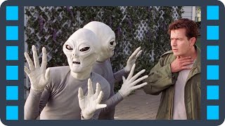 Разборка по-рэперски и пришельцы — Очень страшное кино 3 (2003) сцена 8/8 HD