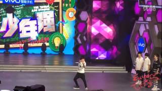 [053114] [HD fancam] Happy Camp - Dịch Dương Thiên Tỉ solo dance.