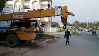 Xe Cần Cẩu 2 Tỉ 200 Triệu Khủng Nhất Việt Nam..Sở Hữu Động Cơ Siêu Mạnh