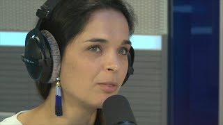 ?️ Где у стендаперов лежит шпаргалка? Юлия Ахмедова об искусстве юмора