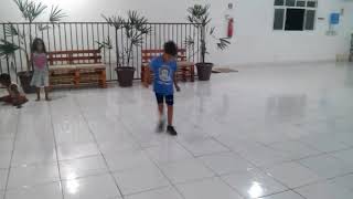 Dançando break bit \musicas pesadas
