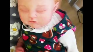 Reborn Baby  - bewegt sich und atmet