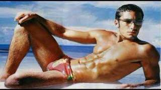 Aaron Diaz