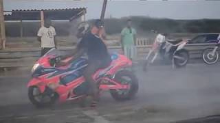 BALAP LIAR MOGE ~ Ini Baru balap liar...BMW S1000RR VS SUZUKI HAYABUSA