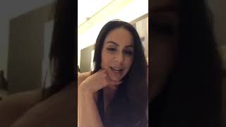Kendra Lust tlking about her favorite things on Instagram Live ?