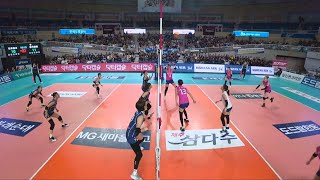 도쿄행 티켓은 땄지만…후유증 겪는 여자배구 / 연합뉴스TV (YonhapnewsTV)