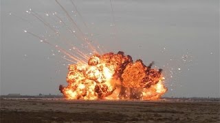 Сравнение Русской и Американской вакуумной бомбы