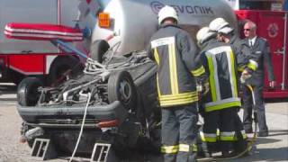 Tag der offenen Tür Feuerwehr Essen 2009 + Übung VU P Klemm / Hakenleitersteigen