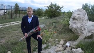 Два вожака. Сафари.Облака
