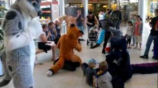 Eurofurence 17 - Furries Walk to Shopping Center