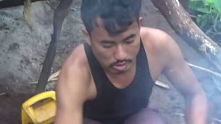 yos hav dej noj ntses roob puj sis nyos 4/7/2018