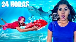 SOBREVIVIENDO en UN SOLO COLOR por 24 HORAS !!