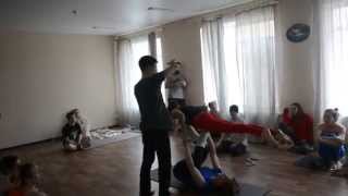 Акройога с Ярославом Туа. Flying Machine