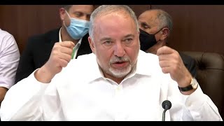 О ком на самом деле "заботится" министр финансов Либерман?